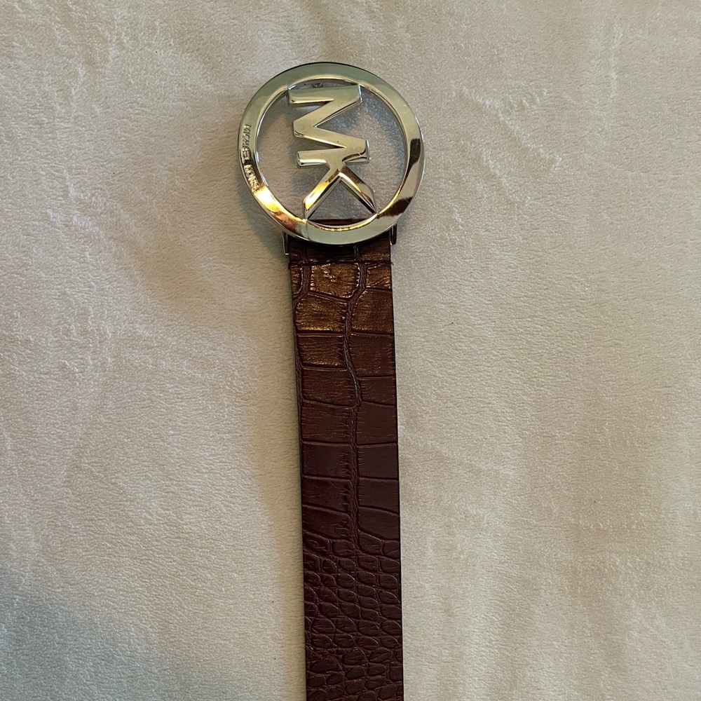 Michael Kors leather belt